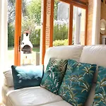 Family Retreat In Thedirac *