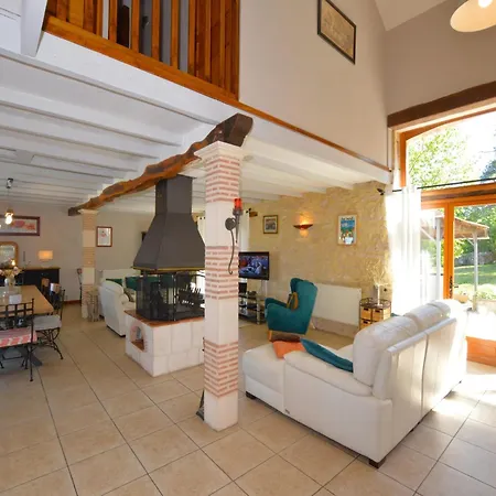 Family Retreat In Thedirac Semesterbostad Lavercantière