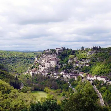 Semesterbostad Family Retreat In Thedirac *