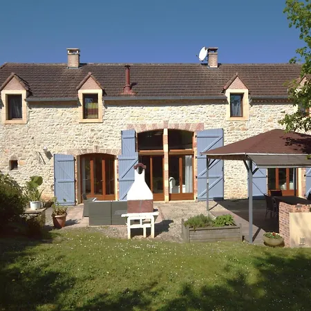 Vakantiehuis Family Retreat In Thedirac *