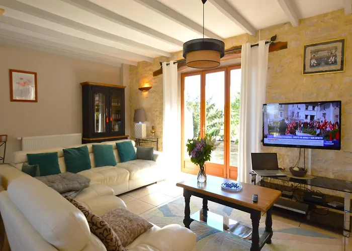 Vakantiehuis Family Retreat In Thedirac *